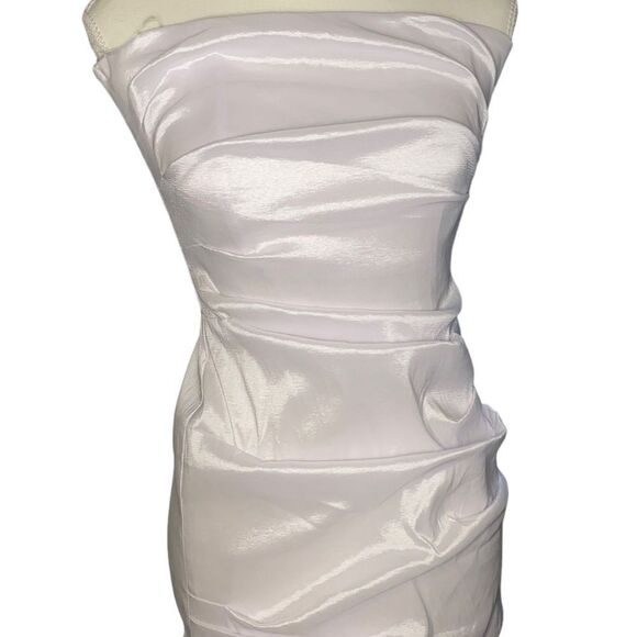 Nookie Adore 2Way Dress in White size Medium originally $369 - Picture 5 of 7